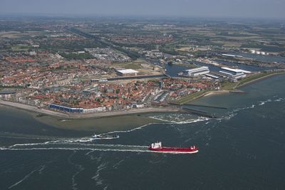 luchtfoto van Vlissingen.