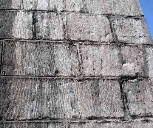 Bestand:20210128 Vervangende stenen 16. Handbewerkte donker Belgische kalksteen.jpg